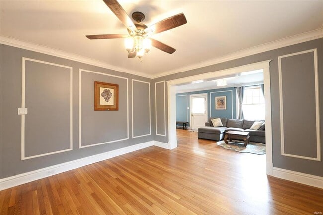 Building Photo - 418 Carswold Dr