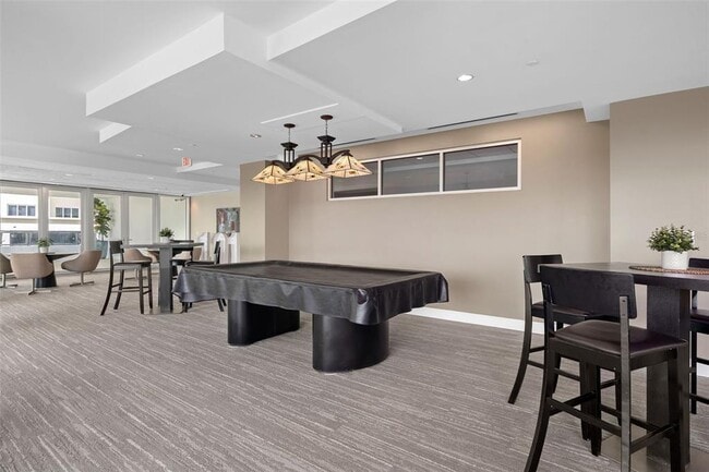 Building Photo - 101 S Eola Dr