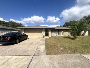 Building Photo - 1009 Terry Dr