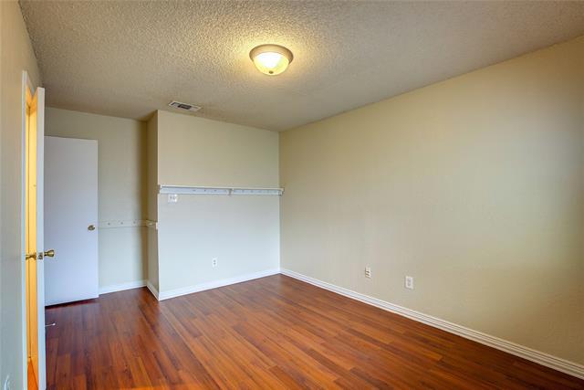 Building Photo - 5307 School Hill Cir