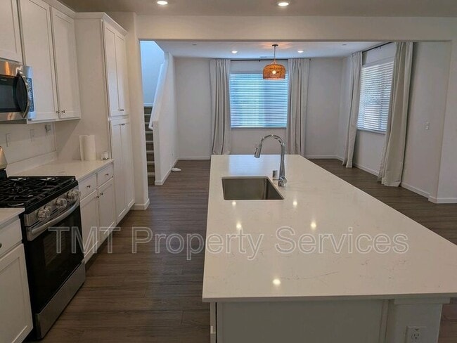 Building Photo - 8809 Boes Wy