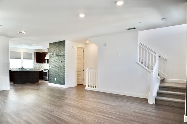 Building Photo - Gorgeous 3-story Townhome Available for Re...