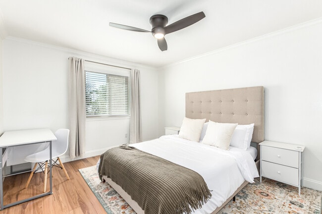 Building Photo - 8260 E Arabian Trail