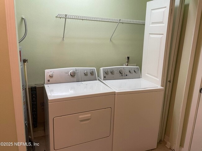 Building Photo - 6488 White Blossom Cir