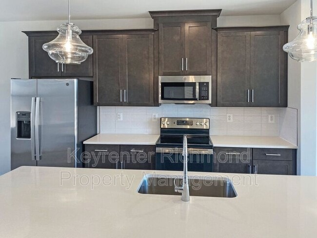 Building Photo - 509 Munson Woods Walk