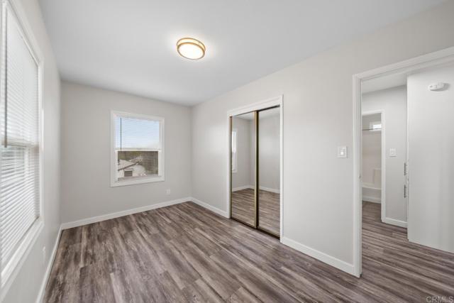 Building Photo - 1916 Skyline Dr