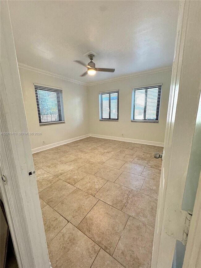 Building Photo - 5530 NW Miami Ct