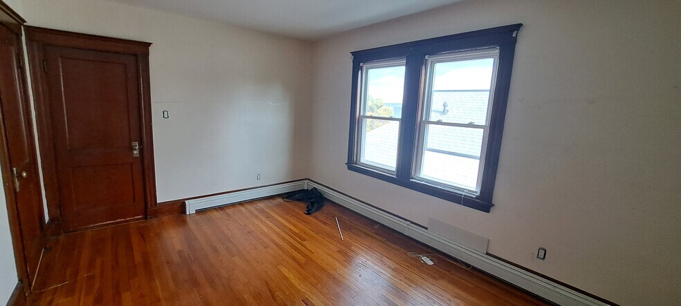 Building Photo - 23 Firth Rd