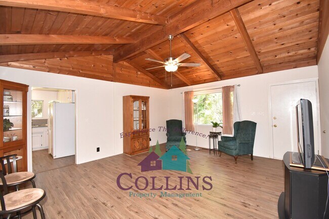 Building Photo - 15969 Durango Ln