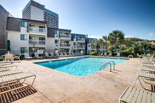 Building Photo - 828 Oxbow Dr