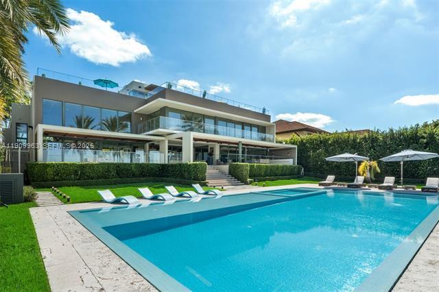 Building Photo - 360 Harbor Dr