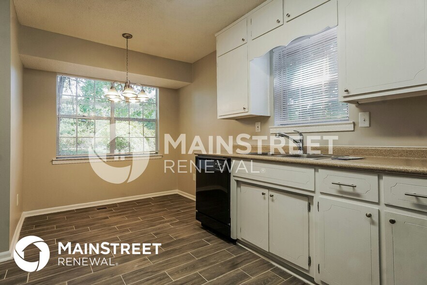 Building Photo - 1299 Glenridge Ln