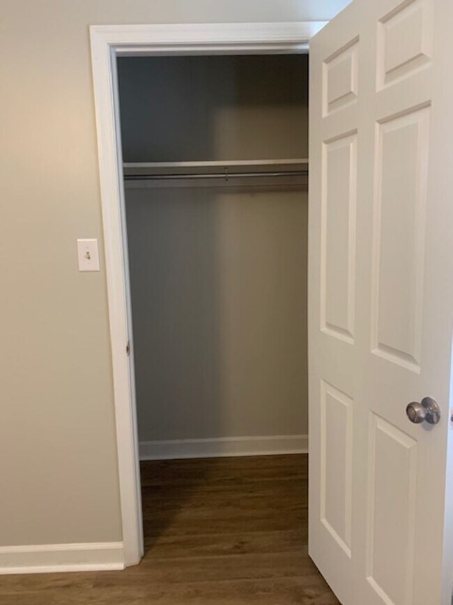 Building Photo - 2-Bedroom, 2- Bath Condo in Carolina Pines