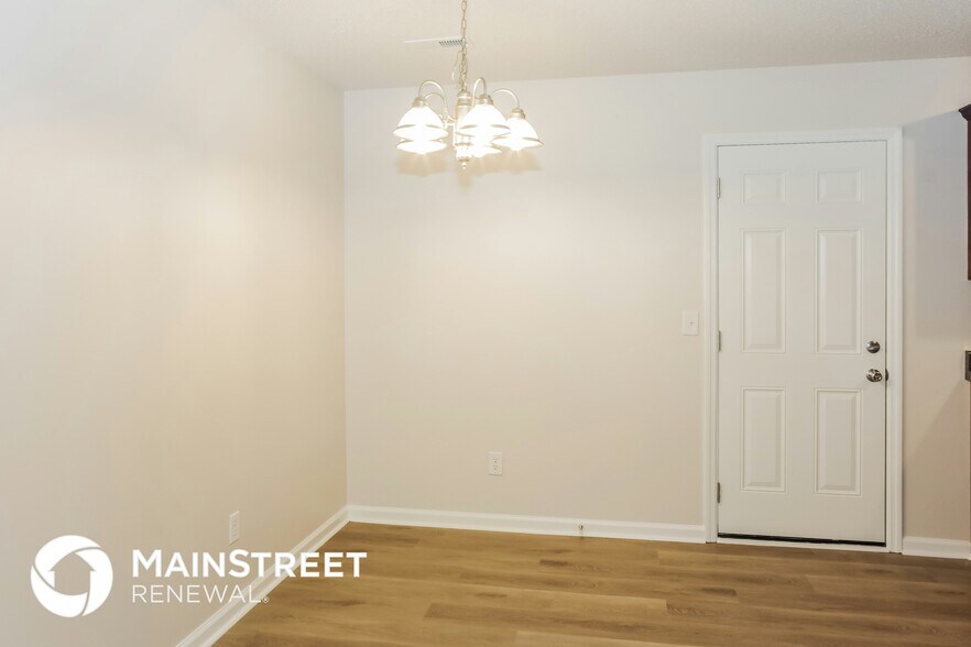 Building Photo - 152 Fox Chase Trail