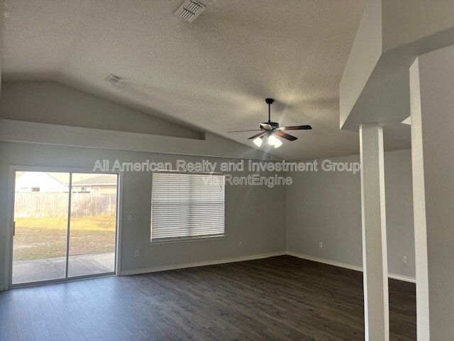 Building Photo - 1995 Catline Cir