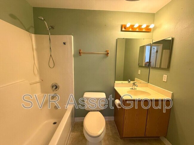 Building Photo - 6874 Playpark Trail W