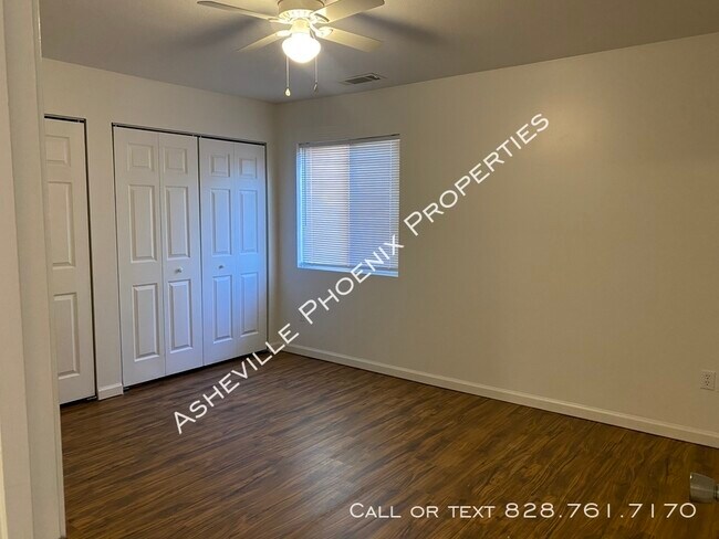 Building Photo - 452 Reems Creek Rd