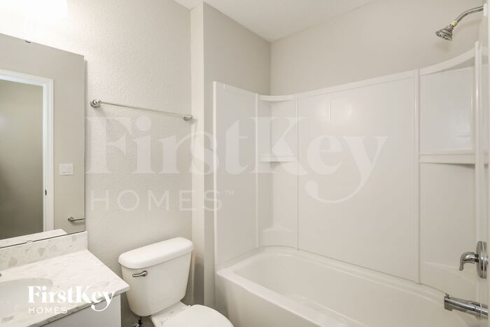 Building Photo - 1716 Eagle Br Ct