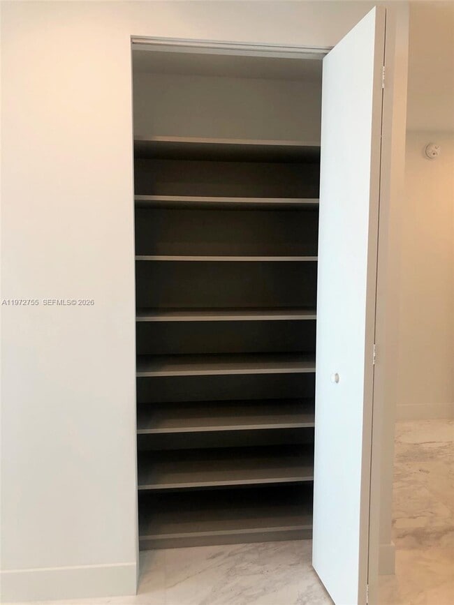 Building Photo - 3131 NE 7th Ave