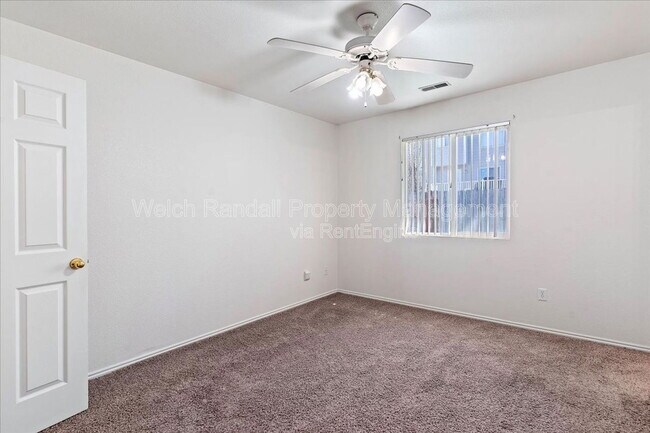 Building Photo - 928 E 1275 N