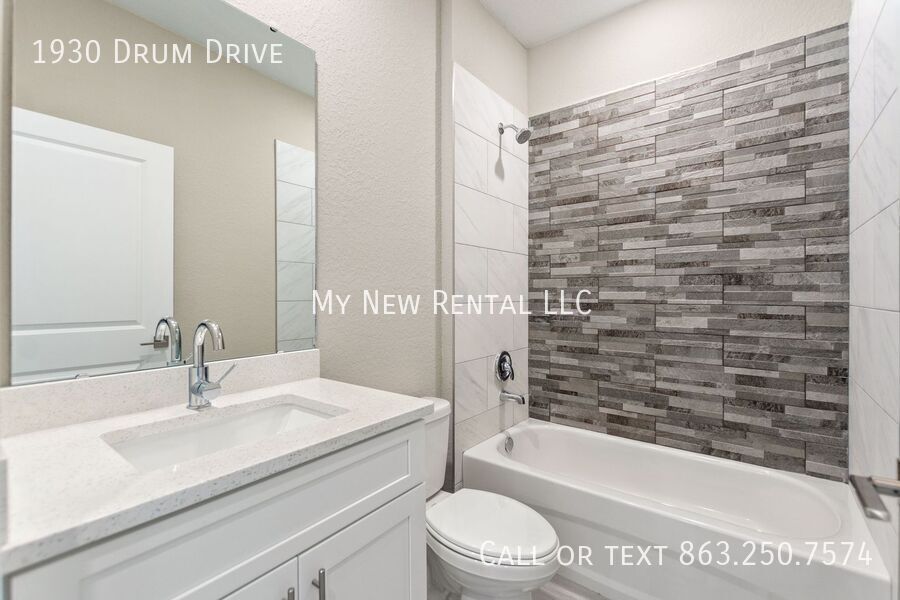 Building Photo - 1930 Drum Dr