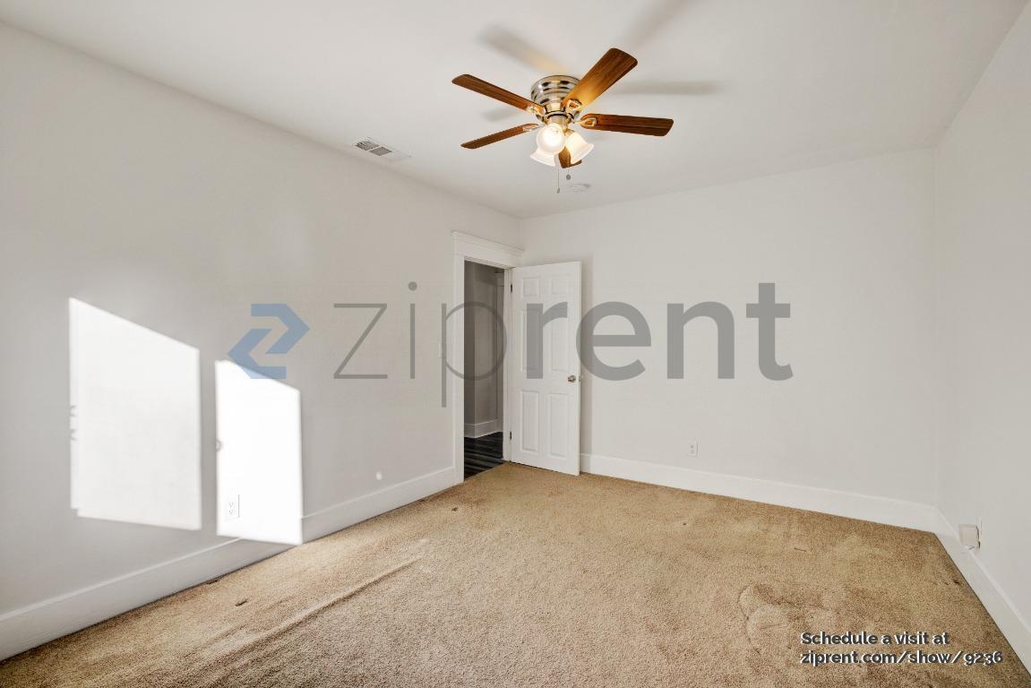 Building Photo - 4315 La Salle Ave