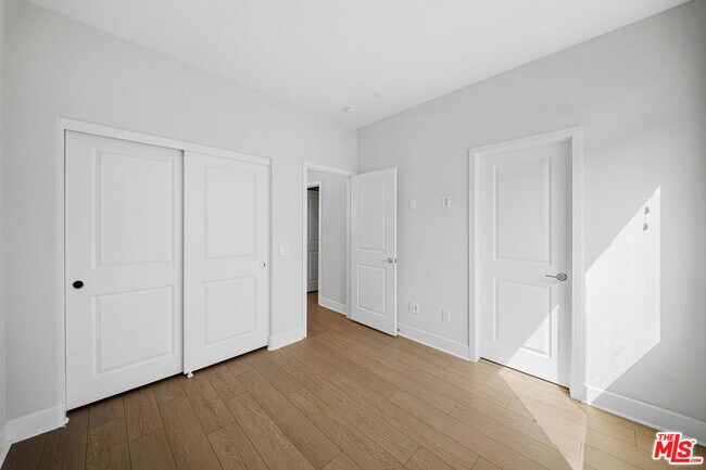 Building Photo - 2413 Little Rock Lane