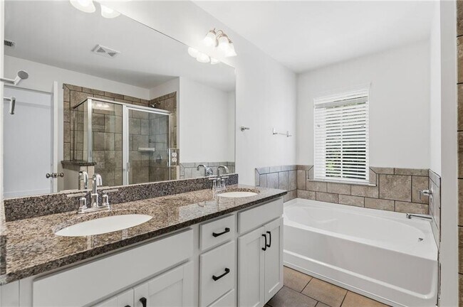 Building Photo - 5372 Brooklands Dr