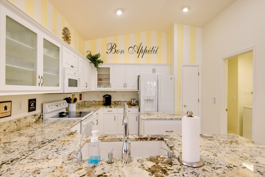 Building Photo - 4972 S Sugarberry Ln