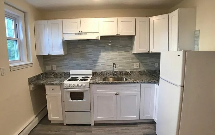 Building Photo - 1999 Commonwealth Ave