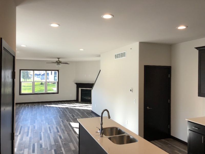 Building Photo - 4509 Golf Dr