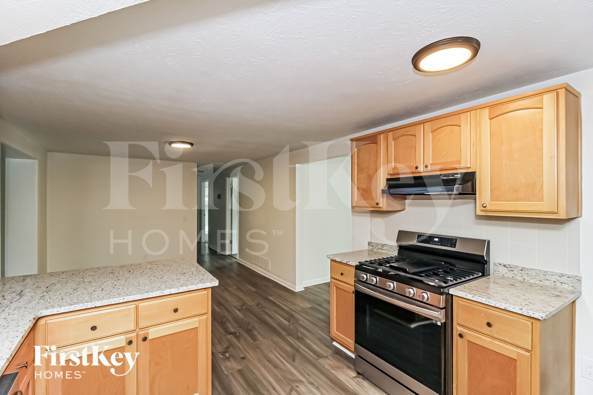 Building Photo - 6356 Pine Frost Dr