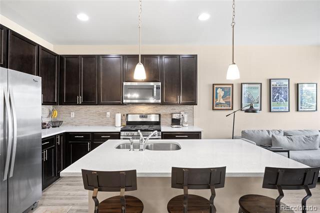 Building Photo - 15546 W 64th Loop