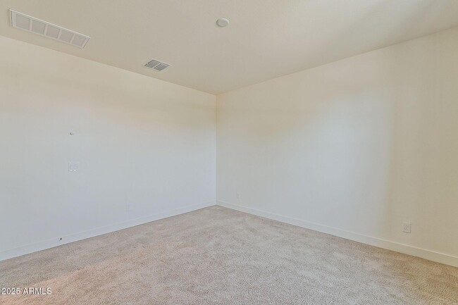 Building Photo - 10962 W Taylor St