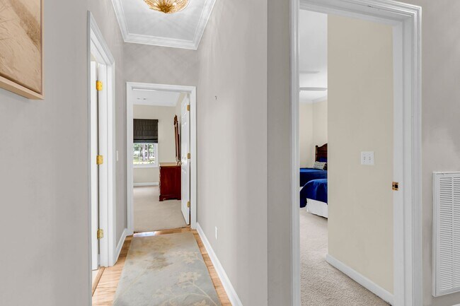 Building Photo - Welcome to the Desirable Landings on Skidaway Island - MIN 6 Month Lease - Fully Furnished