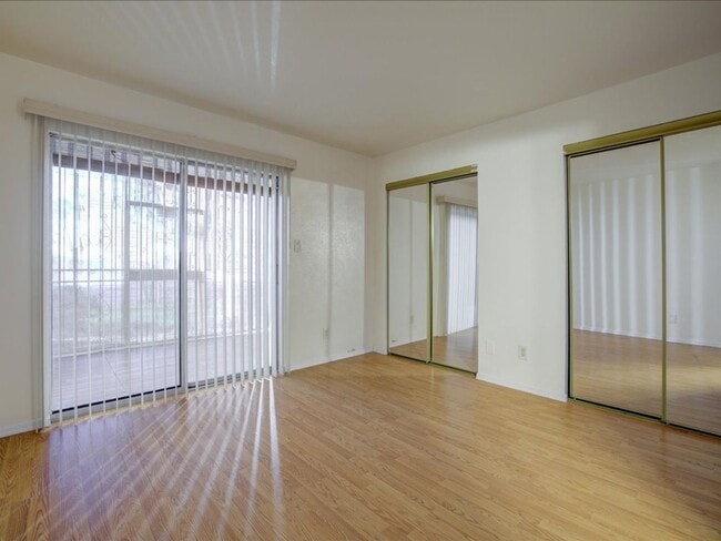 Building Photo - Charming 2-Bedroom, 2-Bath Home with Community Pool