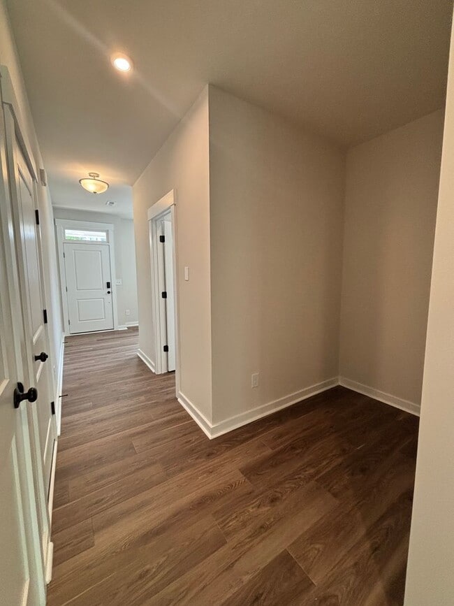 Building Photo - **AVAILABLE APRIL 30, 2026**New Construction in Griffith Lakes; 3BR/2.5BA; Upgrades Galore!