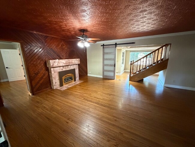 Building Photo - 4 Bed 3 Bath In West Alamo