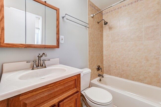 Building Photo - 11901 Bizet Ct