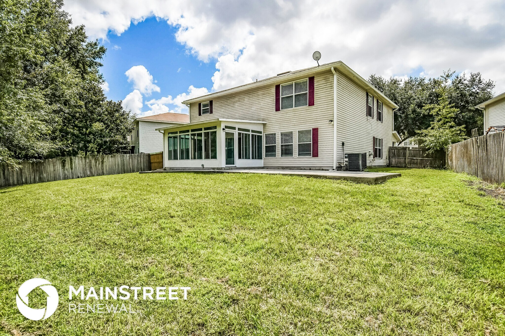 Building Photo - 13587 Ashford Wood Ct E