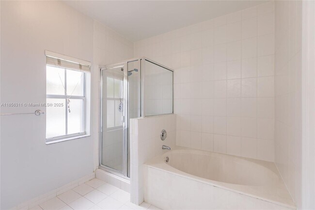 Building Photo - 13017 SW 143rd Terrace
