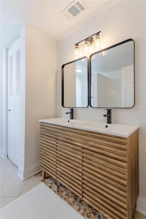 Building Photo - 3002 SMU Blvd