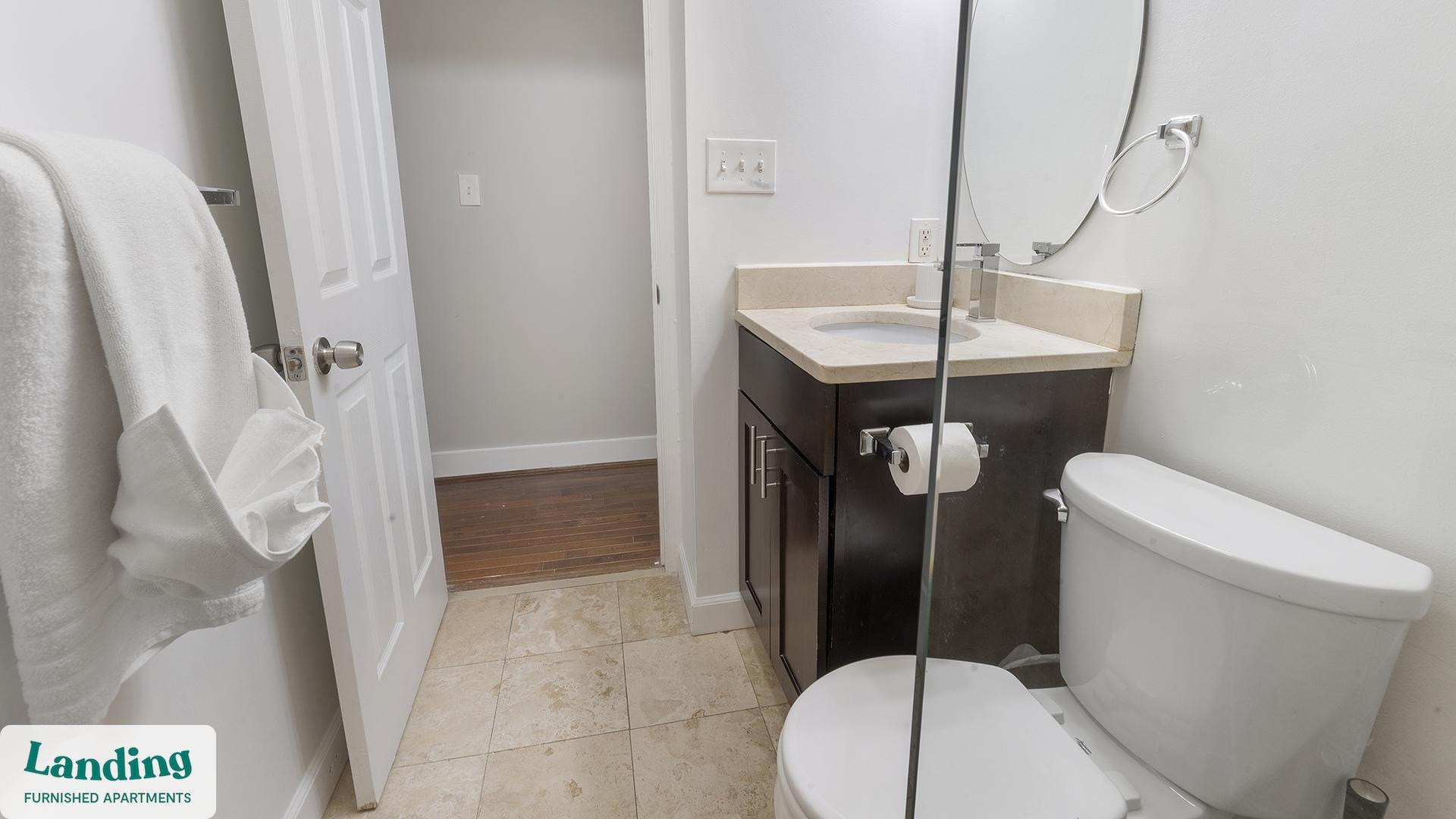 Building Photo - 617 W Lexington St