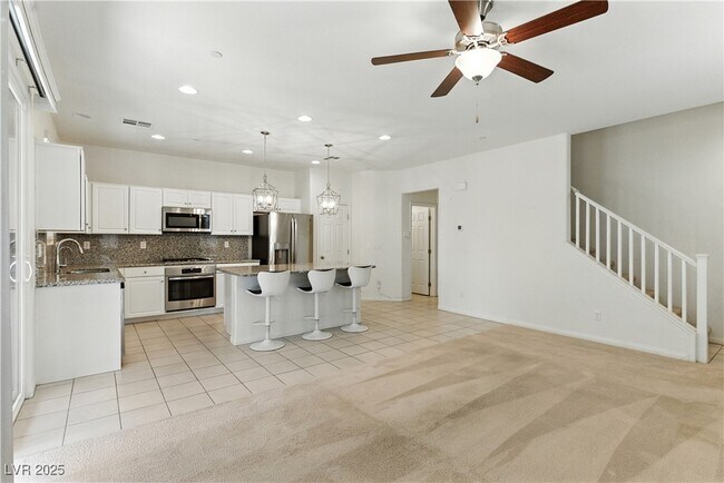 Building Photo - 161 Volti Subito Way