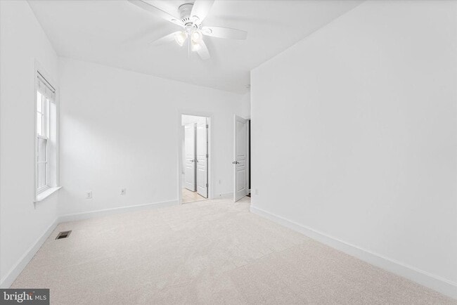 Building Photo - 8901 Hargrove Ct