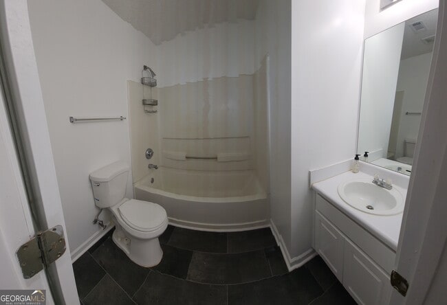 Building Photo - 200 Glynn Addy Dr