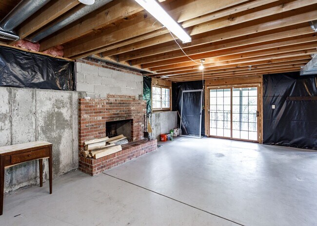 Building Photo - 70 Beckwith Dr