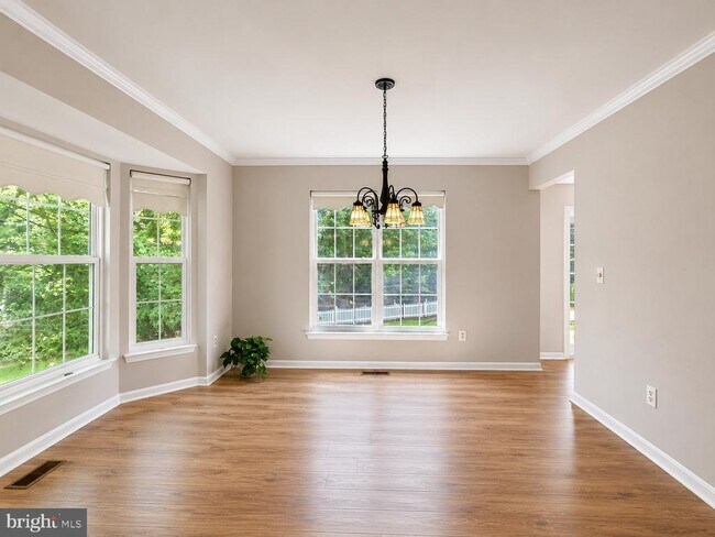 Building Photo - 14047 Sable Ct