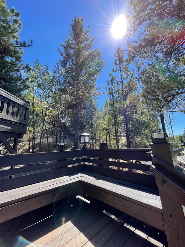 Building Photo - 1039 N Grass Valley Rd