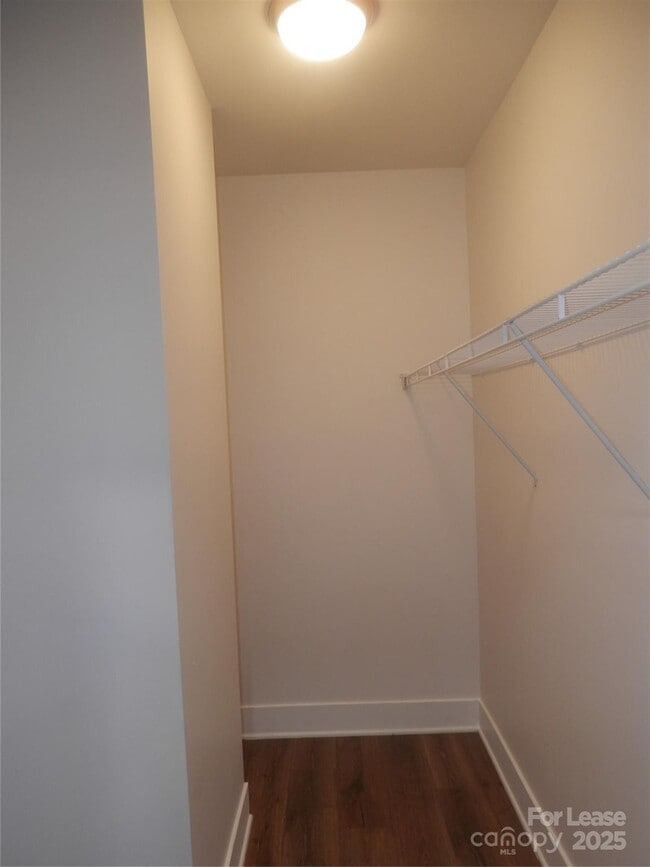 Building Photo - 1712 Washington Ave